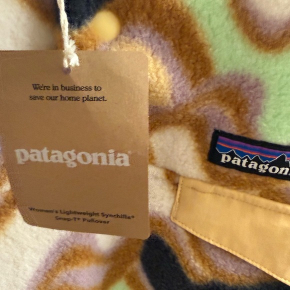Patagonia women’s Synchilla Wave Pattern Fleece snap-t sweater size small NWT - Picture 5 of 6